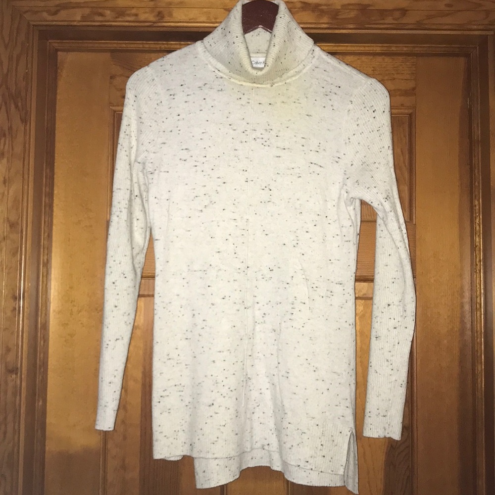 Calvin Klein Light Sweater